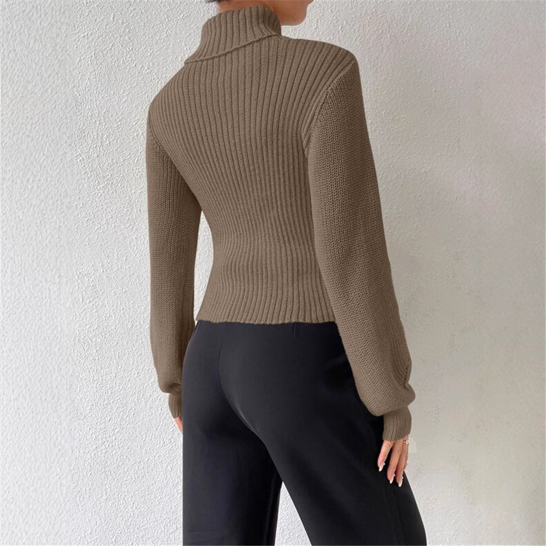 Pull-over en tricot pour femmes avec découpe tendance et col montant Chic und Stil