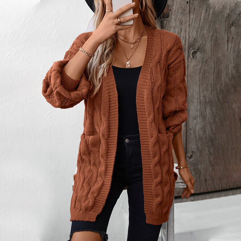 Veste en tricot pour femmes avec un élégant motif tressé Chic und Stil