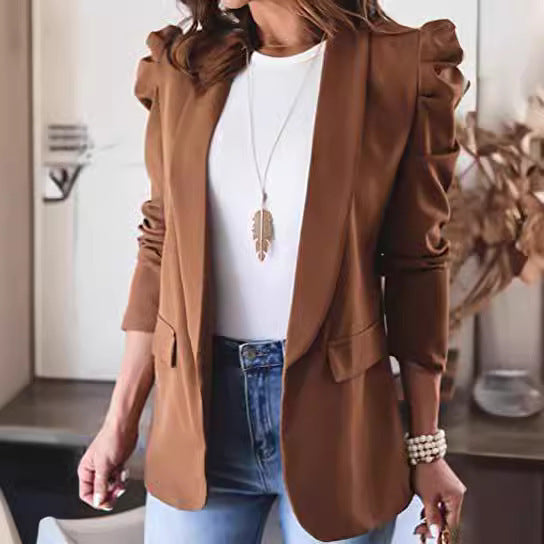 Veste à la mode pour femmes avec des manches bouffantes intégrées et des poches pratiques Chic und Stil