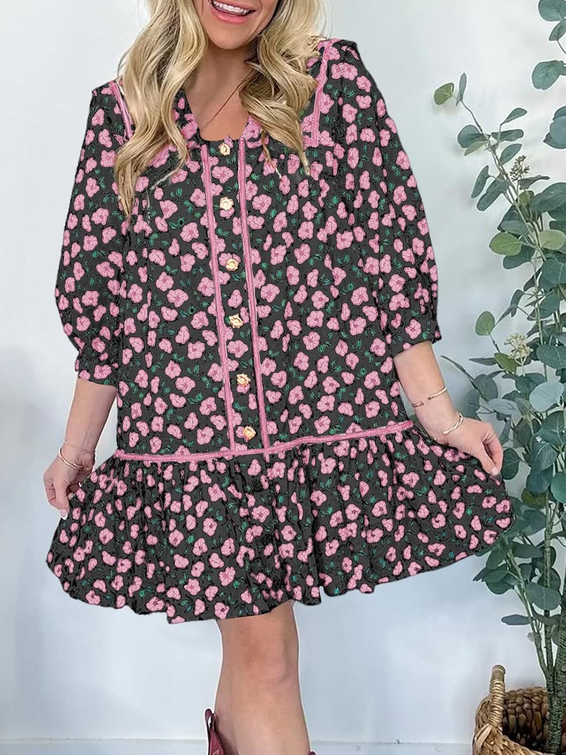 Robe à manches courtes florale pour dames avec poches spacieuses et col romantique Chic und Stil