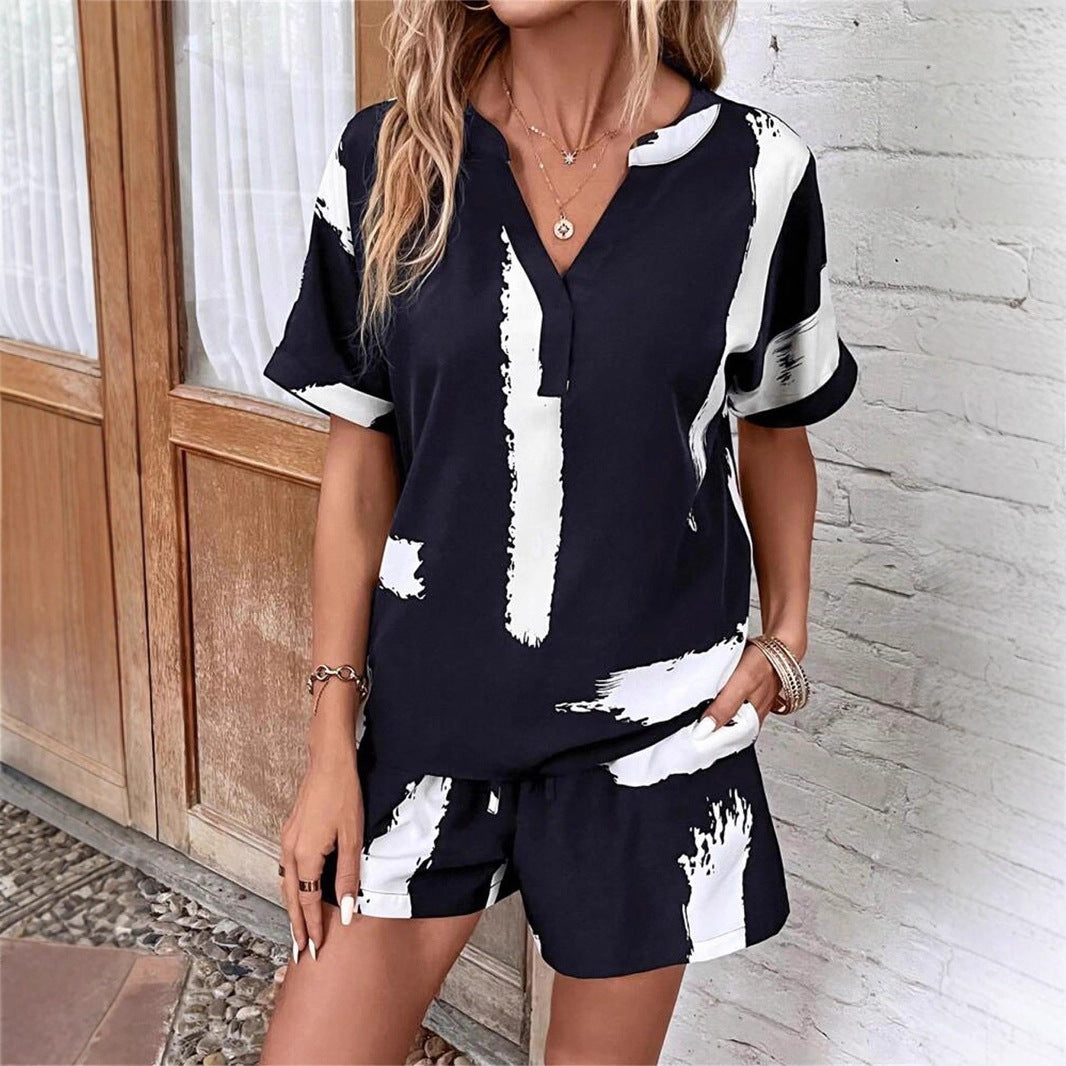 Salopette d'été pour femmes avec un élégant décolleté en V et des poches pratiques Chic und Stil