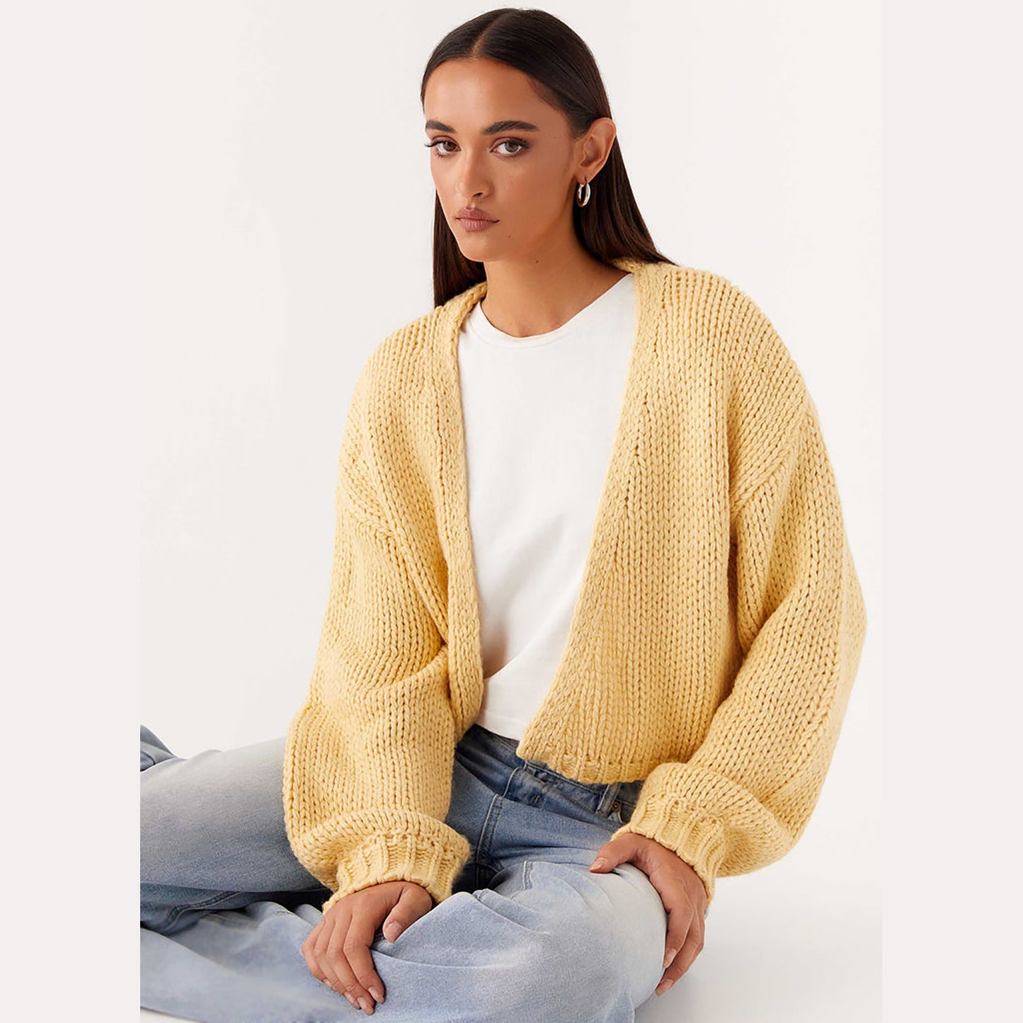 Cardigan for women with a relaxed fit and soft material Chic und Stil