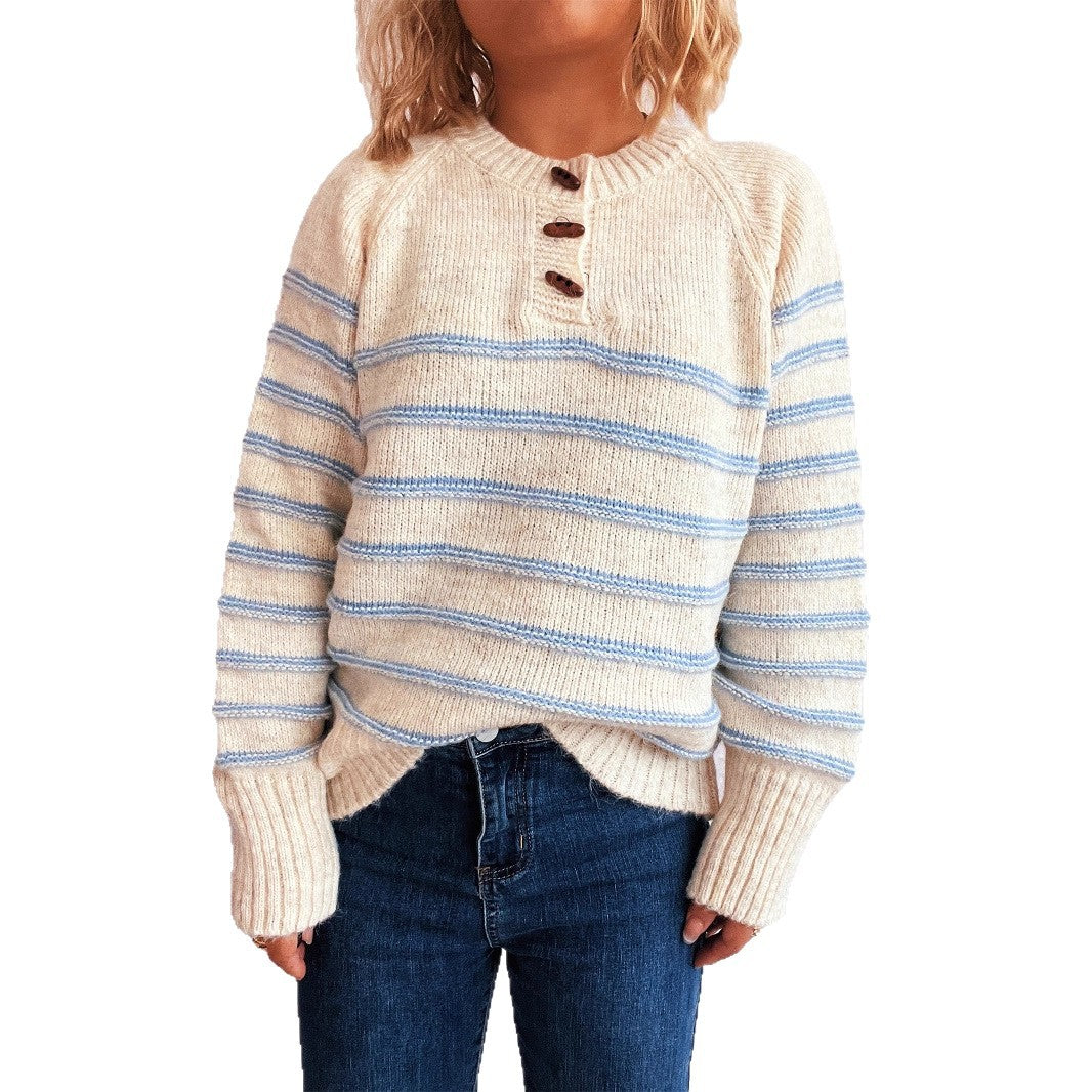 Ladies' knitted pullover with a loose fit and trendy striped pattern Chic and Style