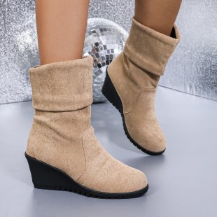 Bottines à talons compensés pour femmes en suede doux Chic und Stil