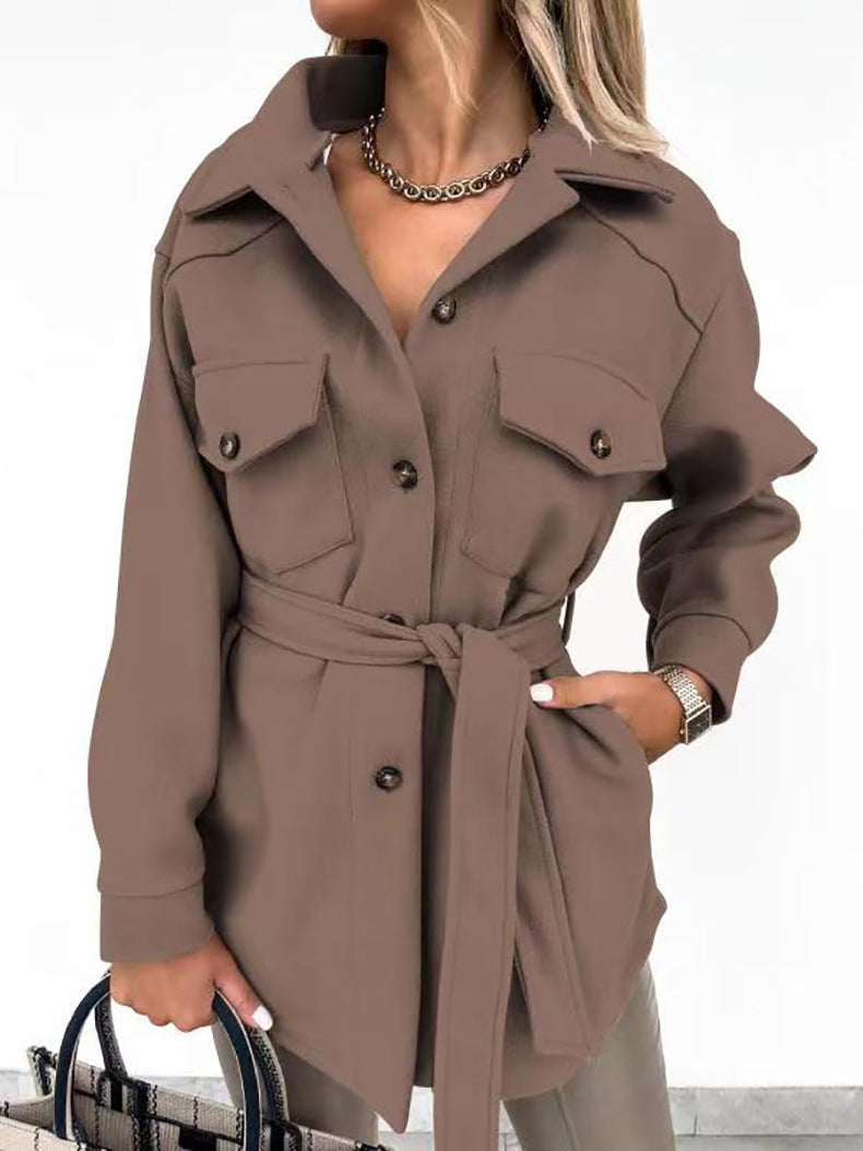 Veste utilitaire pour dames avec une ceinture tendance et des poches pratiques Chic und Stil