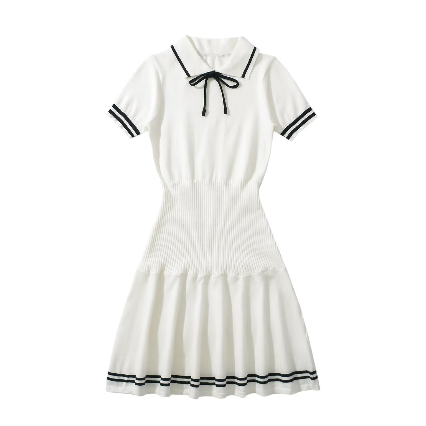 Robe Polo femme avec ourlet à volants et accent de lien décoratif Chic und Stil