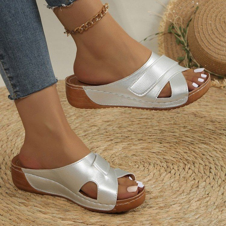 Sandales confortables pour femmes avec design à la mode Chic und Stil