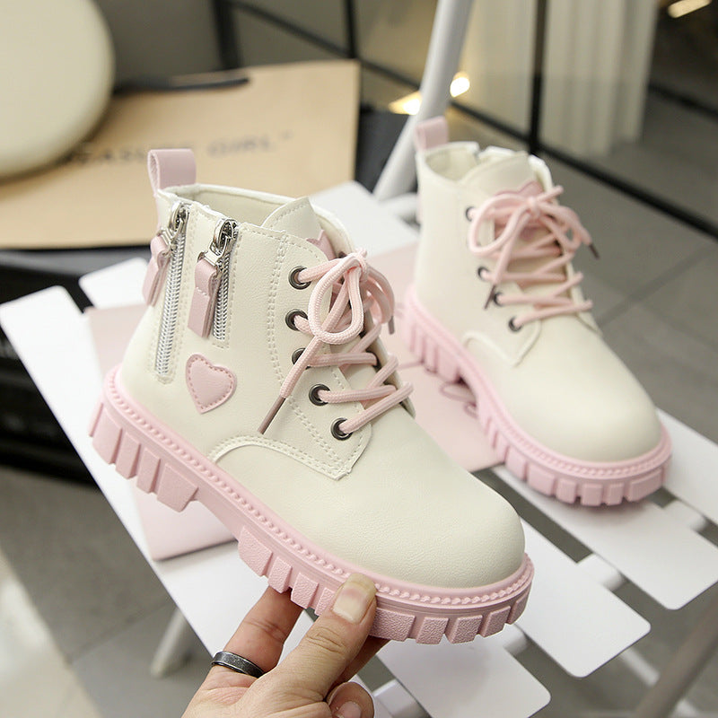 Bottes à la mode pour femmes avec fonction pratique de fermeture éclair et semelle antidérapante Chic und Stil