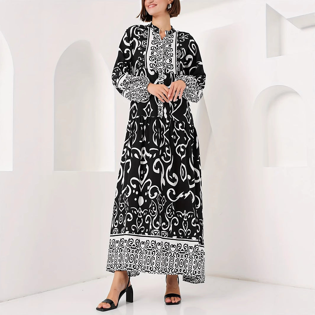 Robe maxi pour dames avec impression à motif artistique Chic und Stil