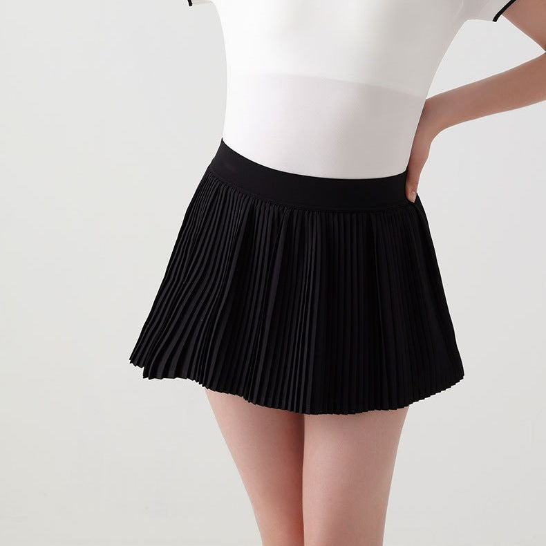 Jupe mini plissée pour femmes avec taille élastique et tissu léger Chic und Stil