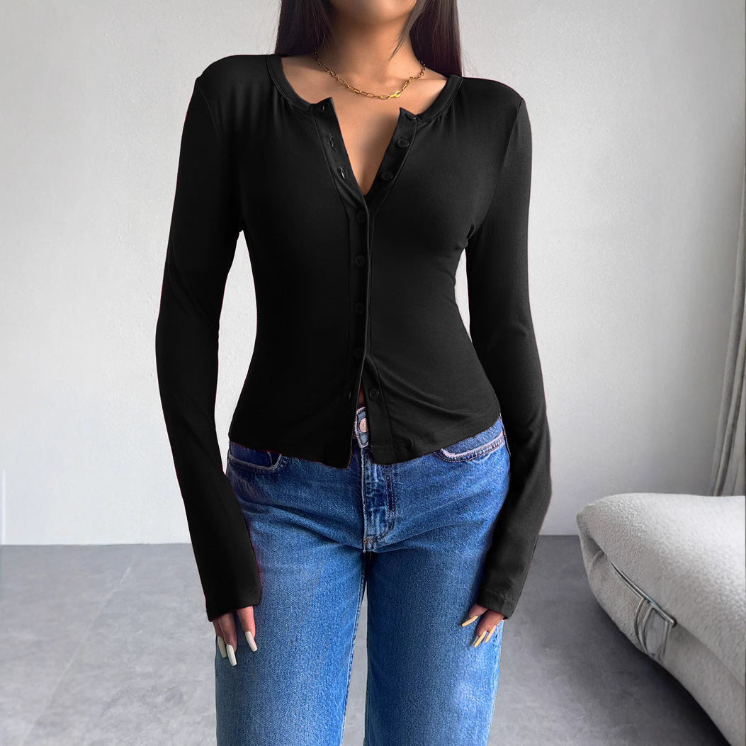 T-shirt à manches longues pour femmes avec patte de boutonnage tendance et coupe flatteuse Chic und Stil