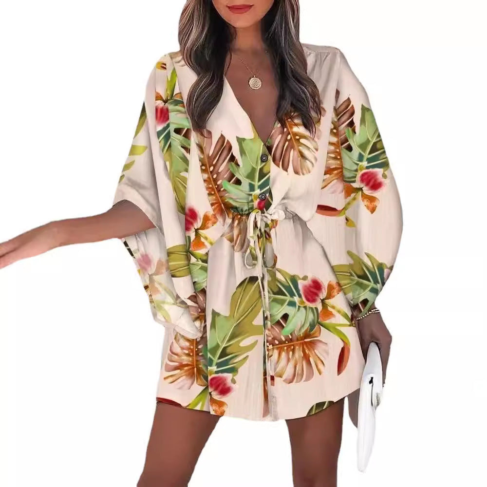 Robe chemise femme avec design floral et décolleté en V Chic und Stil