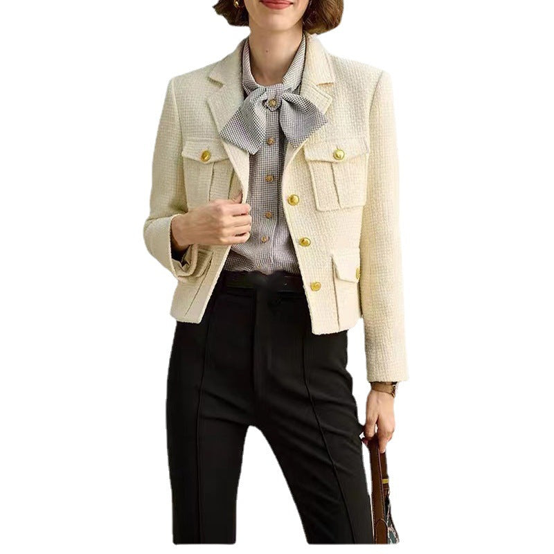 Veste texturée pour femmes et ensemble de mini-jupe Chic und Stil