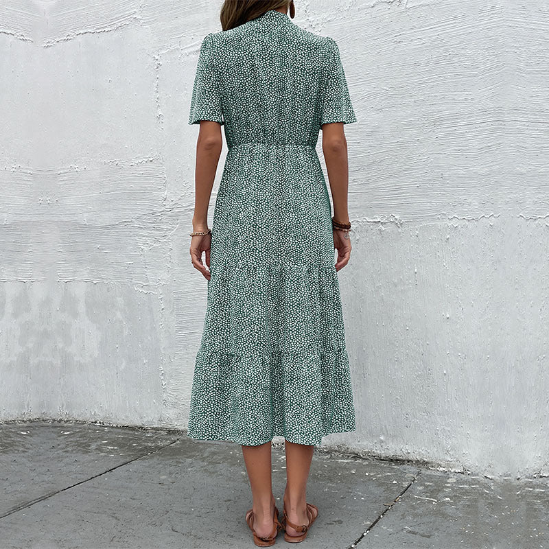 Robe maxi à volants pour femmes avec col à nœud Chic und Stil