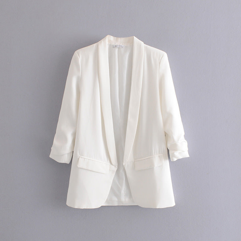 Blazer élégant pour femmes avec des manches retroussées et des poches pratiques Chic und Stil