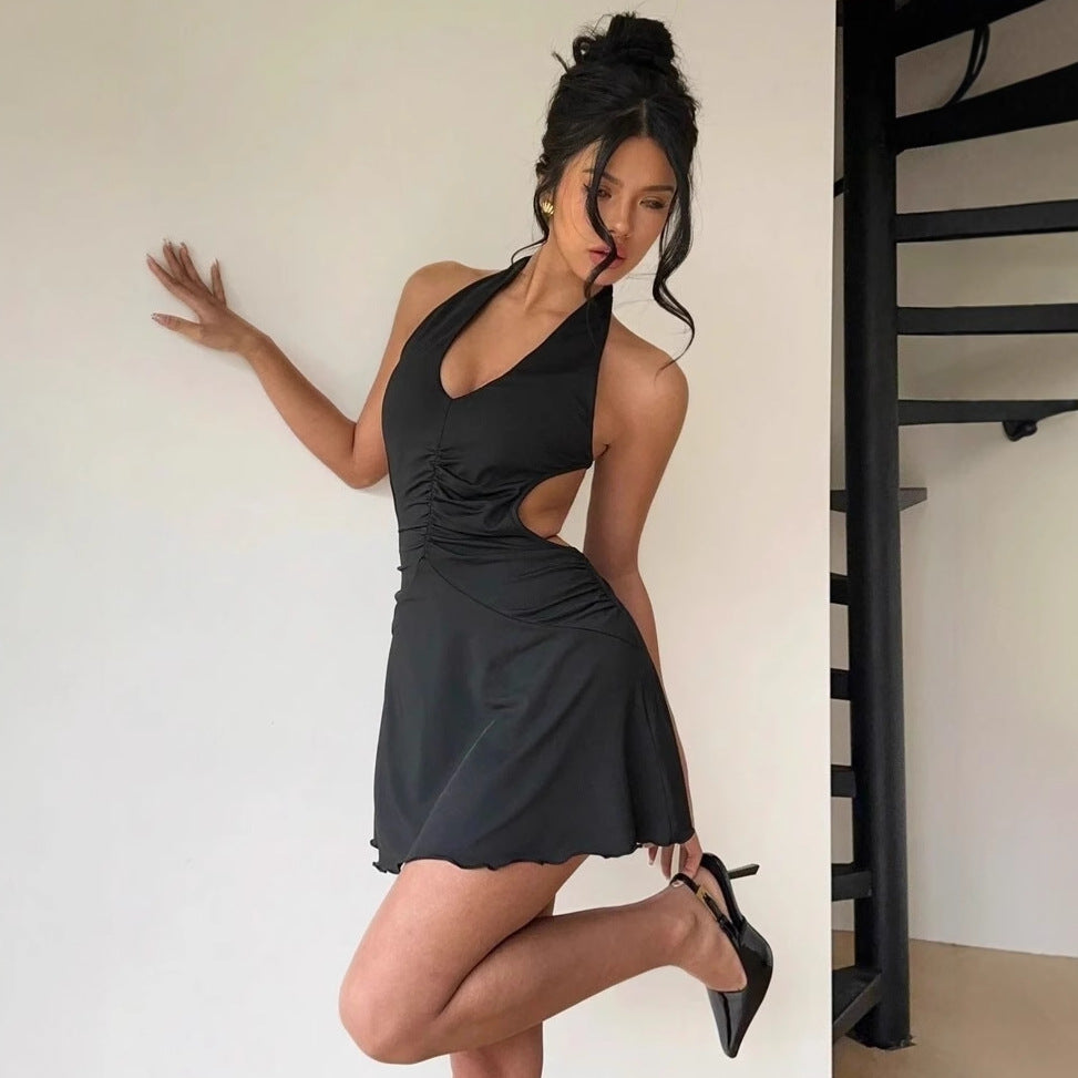 Robe mini femme avec décolleté en V profond et découpe latérale Chic und Stil