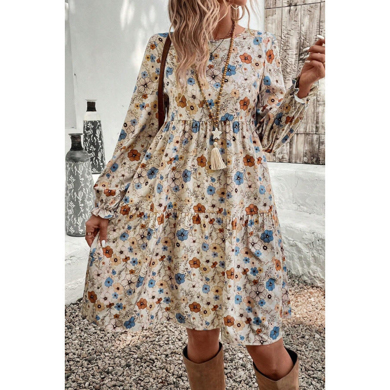 Robe d'été aérienne pour femmes avec des détails en volants et des manches bouffantes Chic und Stil