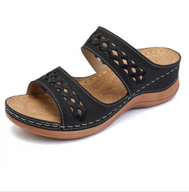 Sandales confortables à lanières pour dames avec semelle ergonomique et design élégant Chic und Stil