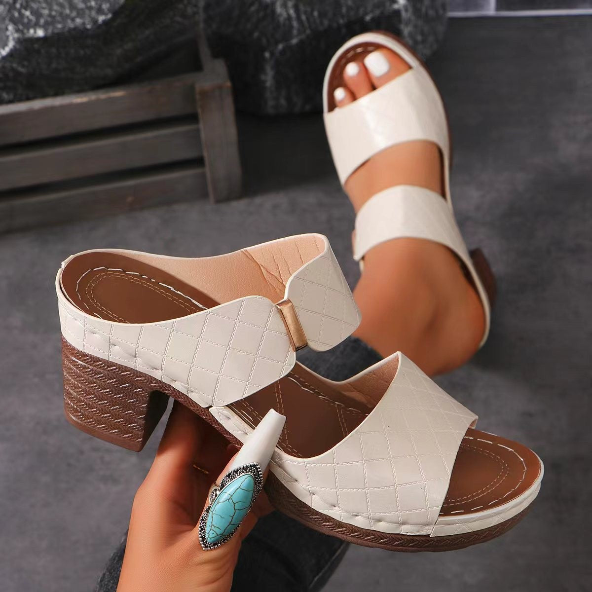 Sandales à talons blocs stylées Chic und Stil pour femmes
