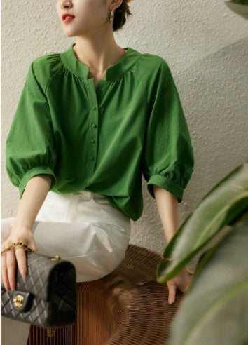 Blouse pour femmes avec fermeture à boutons et manches bouffantes Chic und Stil