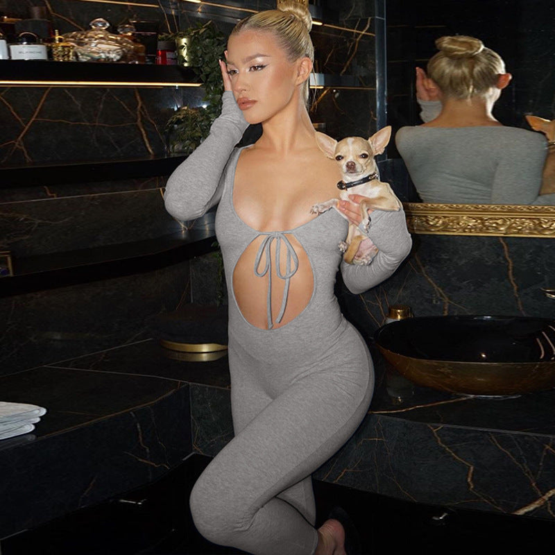 Combinaison longue à manches longues pour femmes, ajustée, avec décolleté en forme de cœur et détail lacé Chic und Stil
