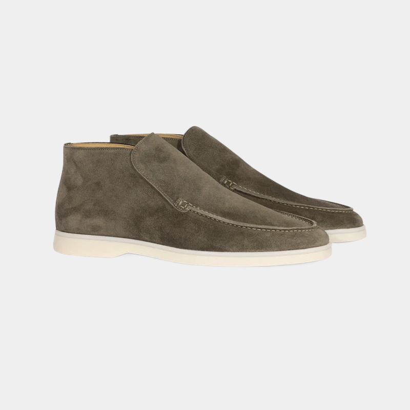 Chic and Stil | Calf suede moccasin