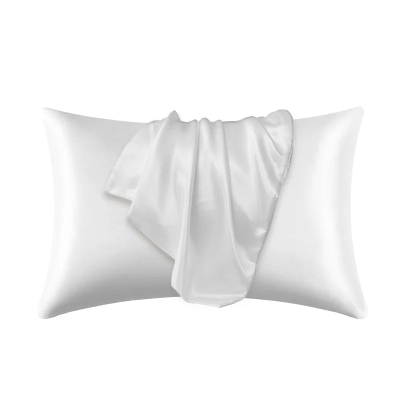 Chic and Style | 100% Mulberry Silk Pillowcase - Luxurious and Extraordinary Comfort