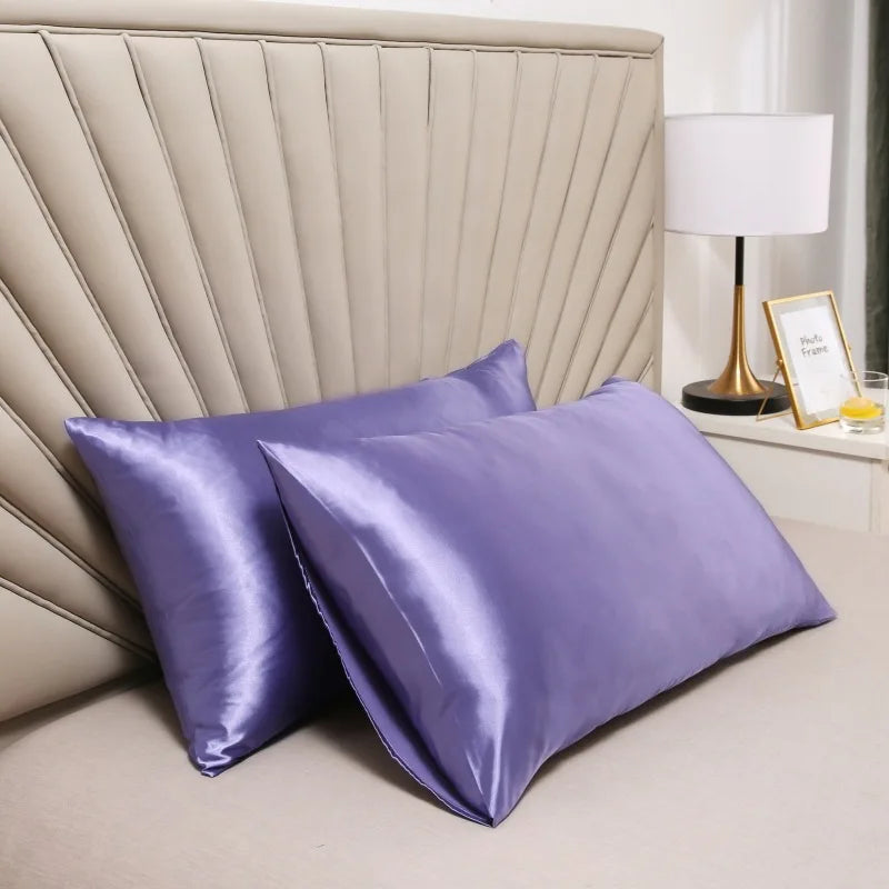 Chic and Style | 100% Mulberry Silk Pillowcase - Luxurious and Extraordinary Comfort