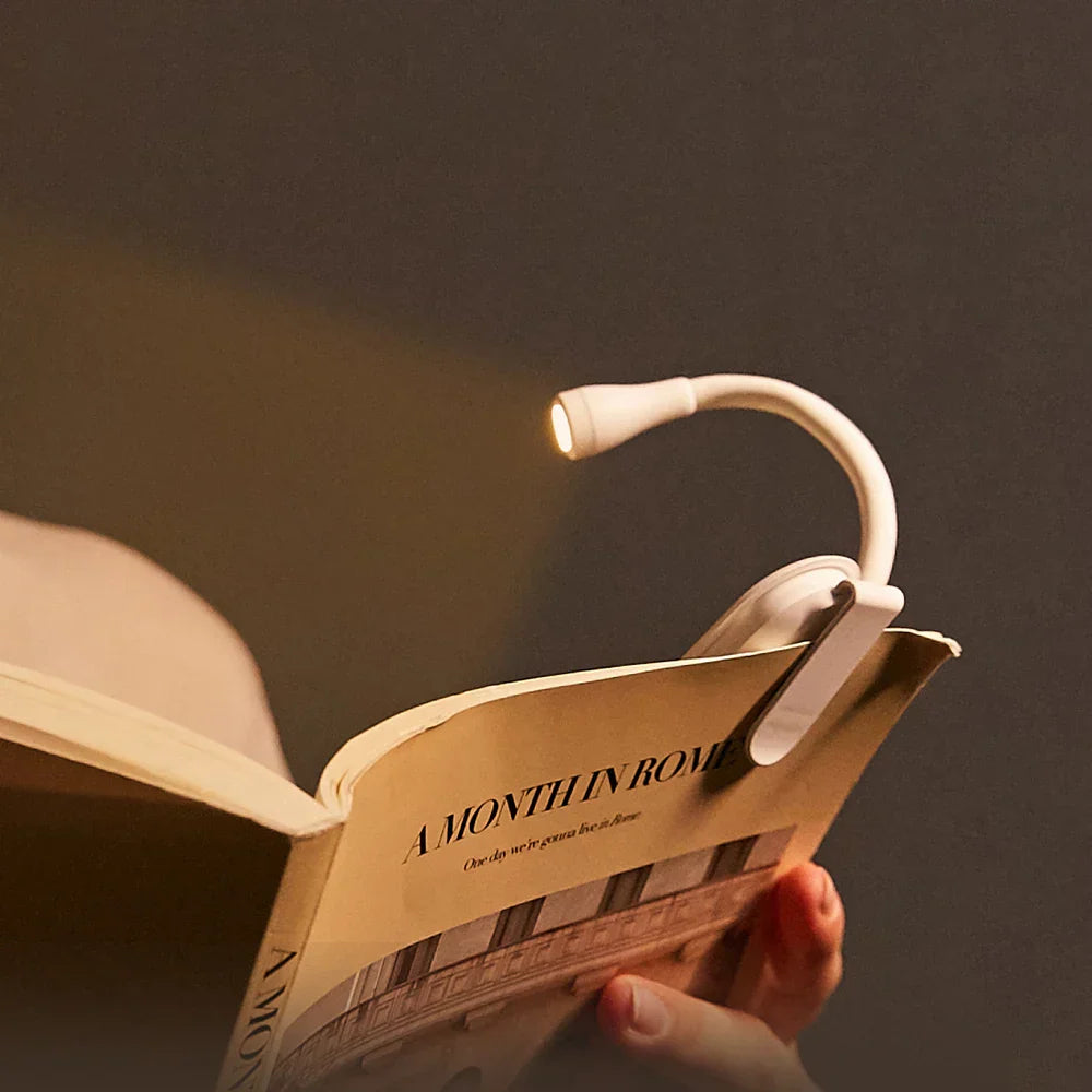 Chic and Style | Mini Reading Light - Portable Clip-on Night Light with USB Charging, Dimmable LED for Bedroom, Eye Protection and Camping - Book Light with 360° Rotatable Clip