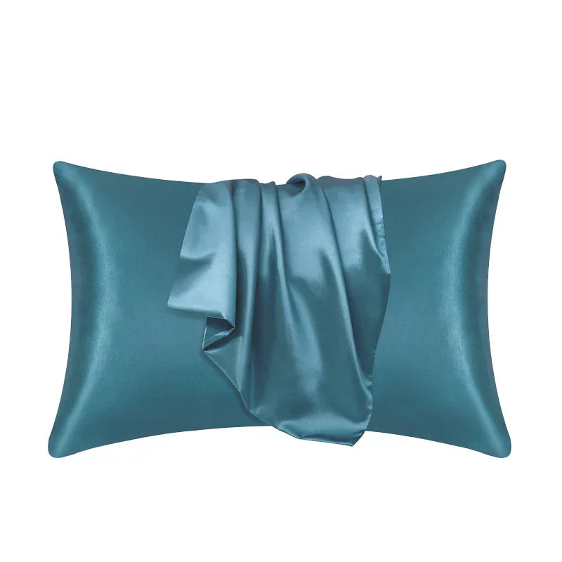 Chic and Style | 100% Mulberry Silk Pillowcase - Luxurious and Extraordinary Comfort