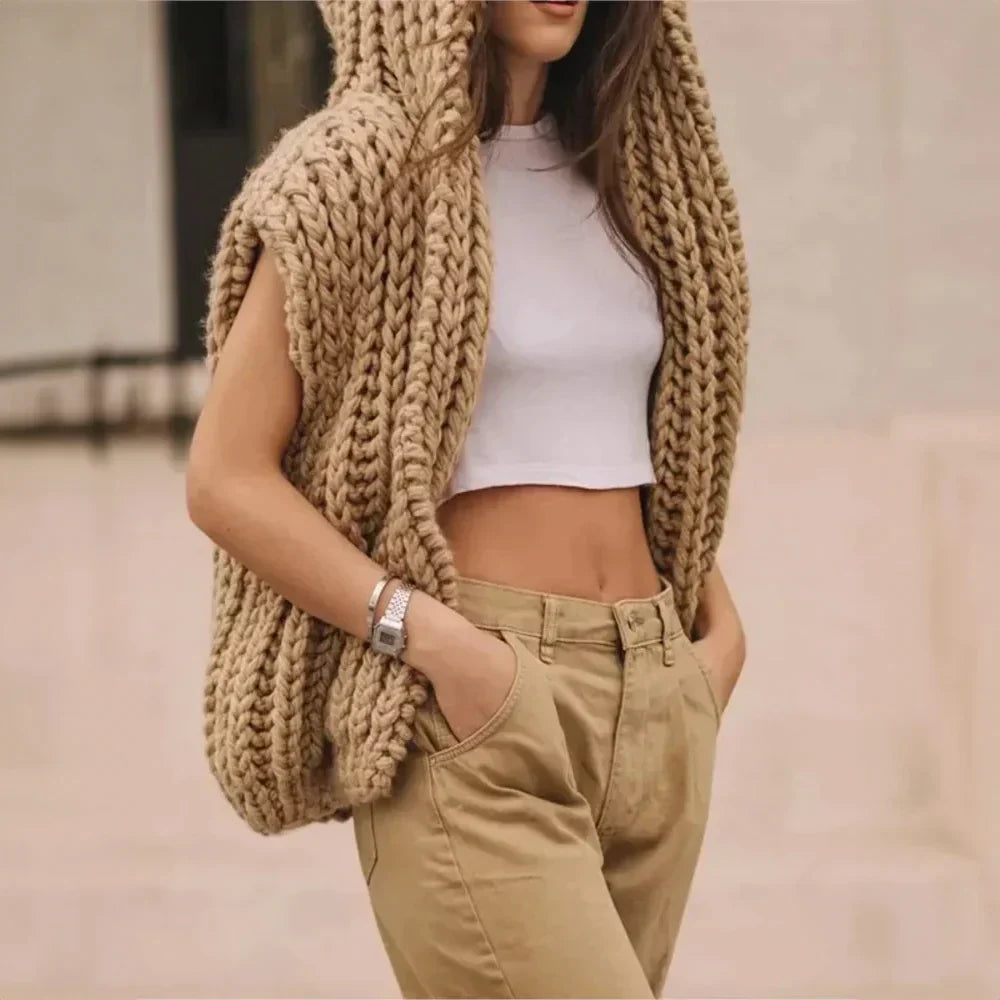 Chic und Stil | Pulls torsadés épais avec capuche