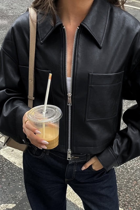 Chic und Stil | Figure Matte Leather Short Jacket