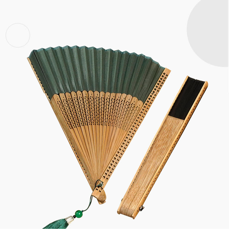 Chic and Style | Handmade bamboo silk fan