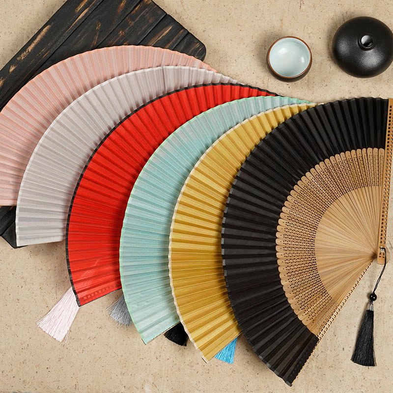Chic and Style | Handmade bamboo silk fan