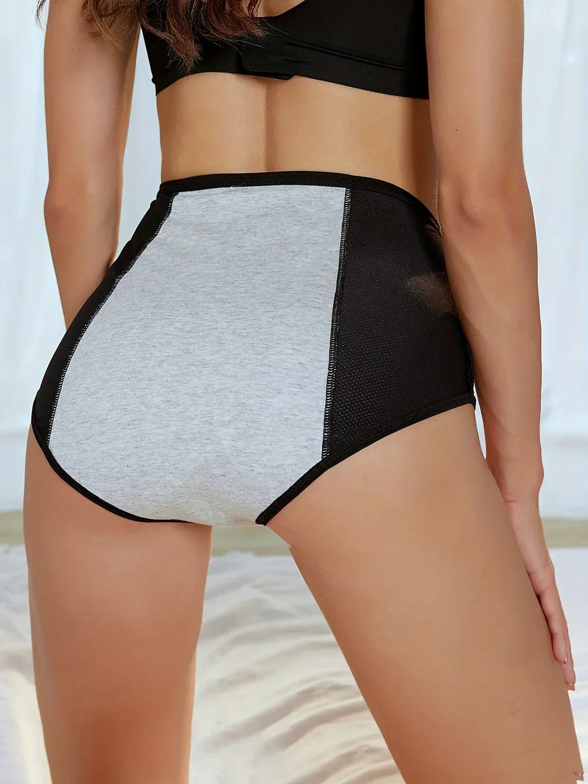 Chic und Stil | High-waisted waterproof protective panties