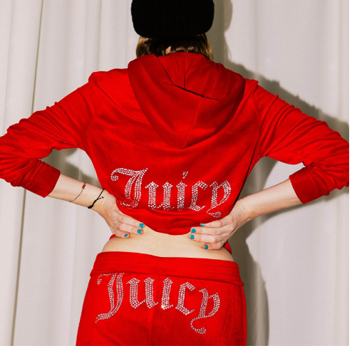 Chic and Stylish | Juicy Sweatshirt and Pants with Diamonds