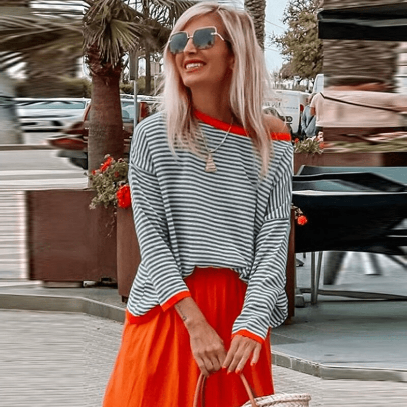 Chic und Stil | Lavigne - Blue Striped Sweater With Orange Border