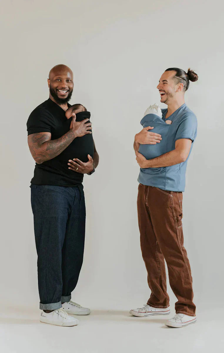 Chic and Style | Premium Baby Carrier T-Shirt - Discover style and comfort with the Premium Baby Carrier T-Shirt