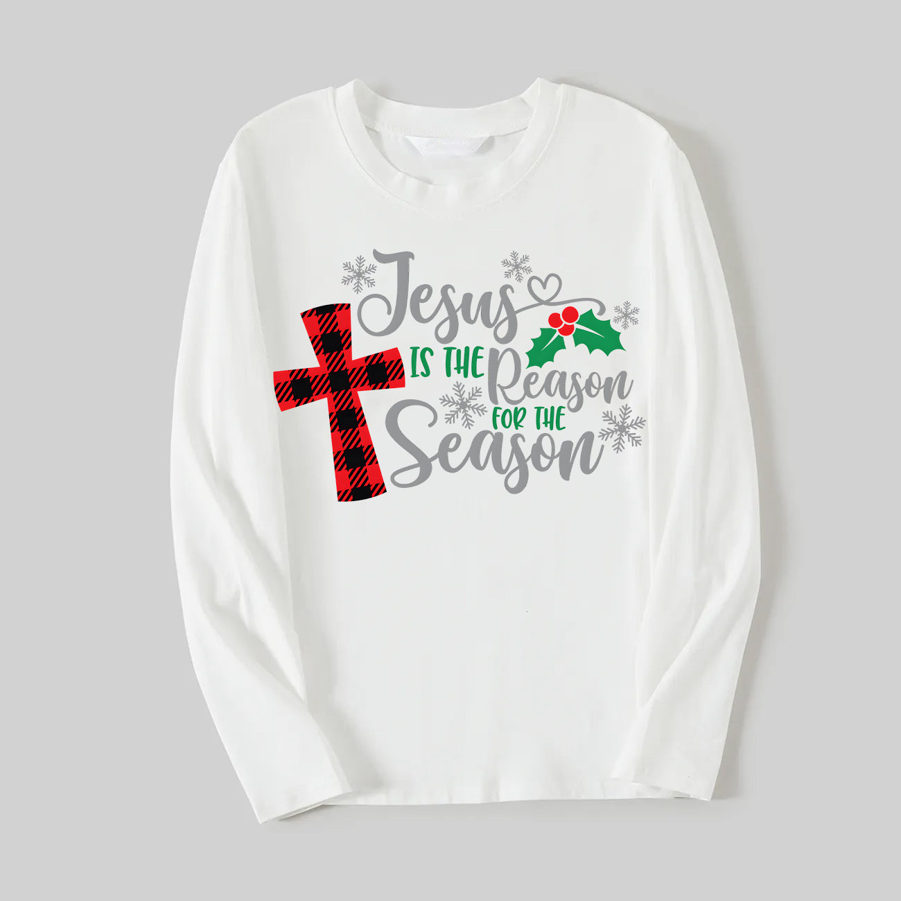 Chic und Stil | Christmas "Jesus is the reason for the season" letter print patterned white long sleeve with white & red & green checkered pants family matching pajamas
