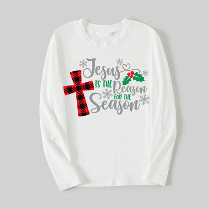 Chic und Stil | Christmas "Jesus is the reason for the season" letter print patterned white long sleeve with white & red & green checkered pants family matching pajamas