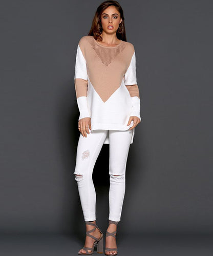 Pull féminin à la mode avec design géométrique et manches structurées Chic und Stil