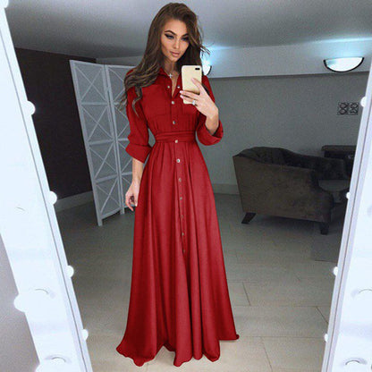 Robe chemise à manches longues pour femmes avec une ceinture ajustable et une fermeture à boutons Chic und Stil