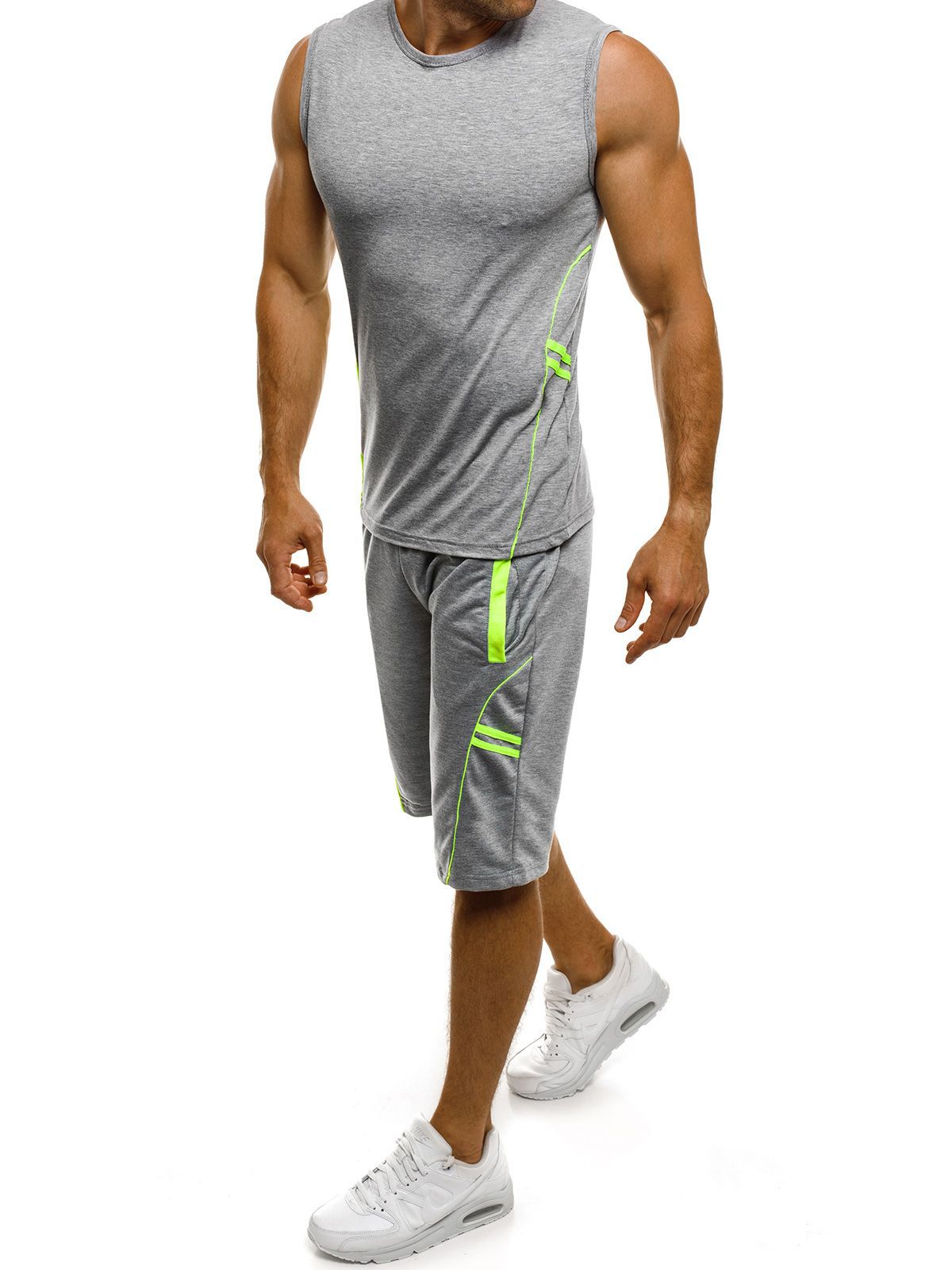 Ensemble de débardeur et de shorts sport pour hommes avec accents réfléchissants Chic und Stil