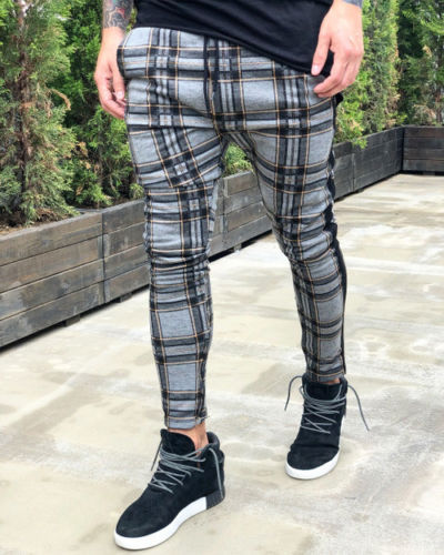 Slim-fit leisure pants for men with check pattern and elastic waist Chic und Stil