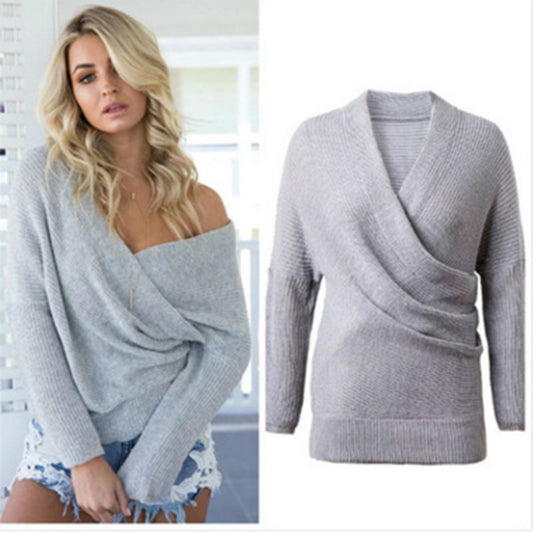 Pull-over enroulé pour femmes avec design ouvert et décolleté plongeant Chic und Stil