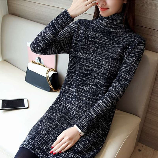 Robe en tricot pour femmes avec col roulé haut et détails côtelés Chic und Stil