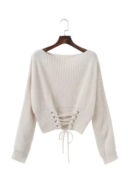 Pull en tricot pour femmes avec un design de lacet original au dos et une coupe large Chic und Stil