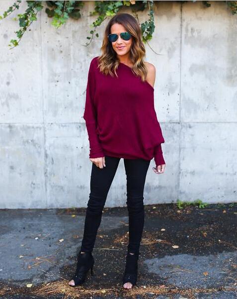 Pull-over décontracté pour femmes à épaule dénudée avec un design texturé et des manches larges Chic und Stil