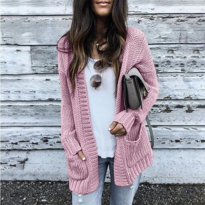 Cardigan en tricot épais pour femmes avec une coupe décontractée et des poches pratiques Chic und Stil