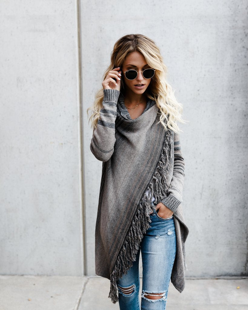 Dame cardigan avec coupe asymétrique et franges Chic und Stil